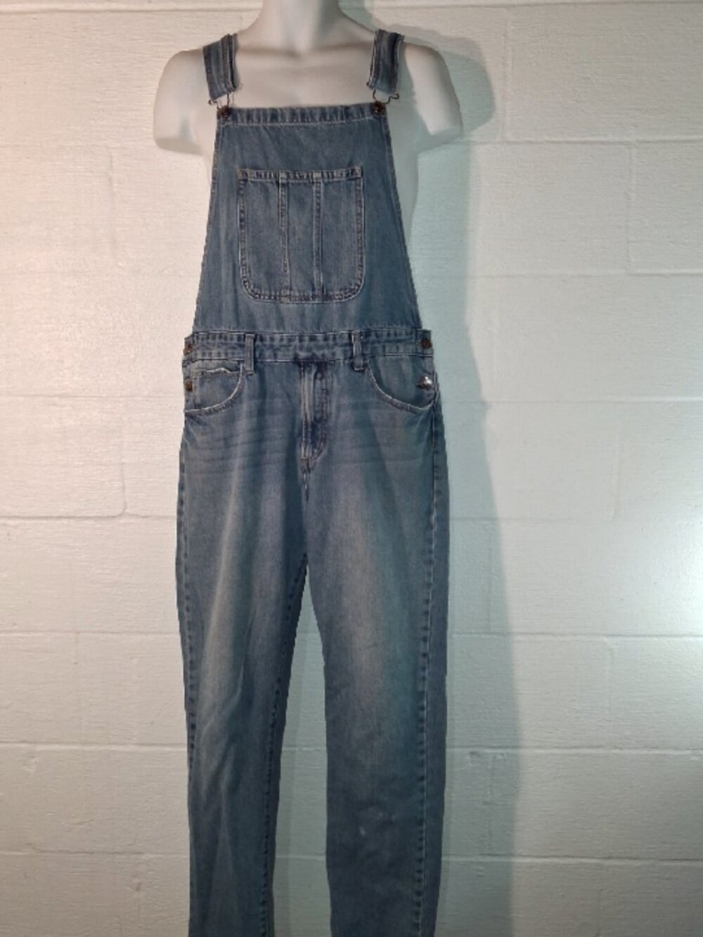 Forever 21 Men's Denim Bib Overalls Adult Size Large W32 L 29 Straight Leg Jeans